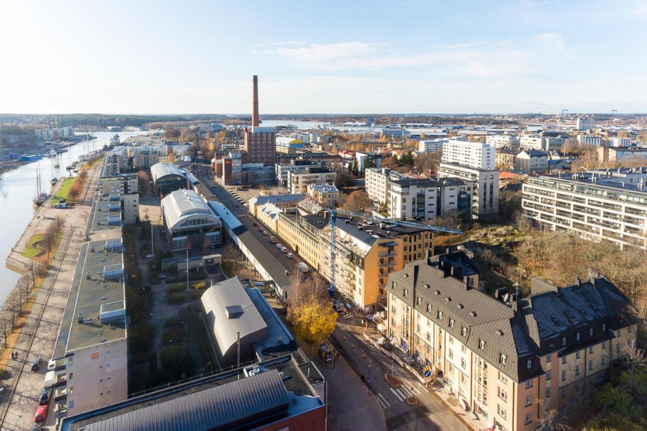 Riverside Lux With 2 Bedrooms, Car Park Garage And Sauna Турку Екстер'єр фото
