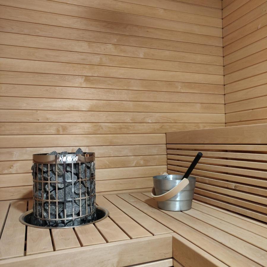 Riverside Lux With 2 Bedrooms, Car Park Garage And Sauna Турку Екстер'єр фото