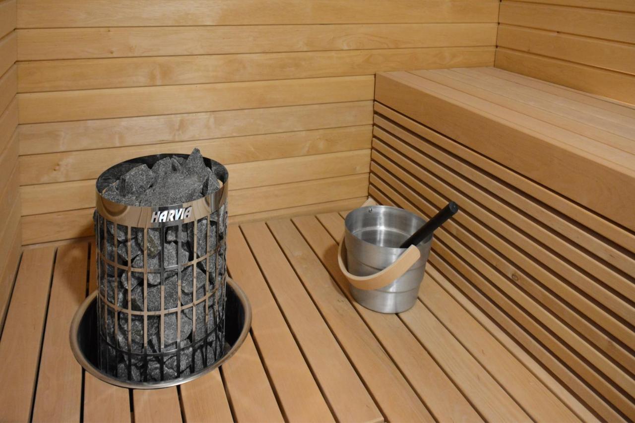 Riverside Lux With 2 Bedrooms, Car Park Garage And Sauna Турку Екстер'єр фото