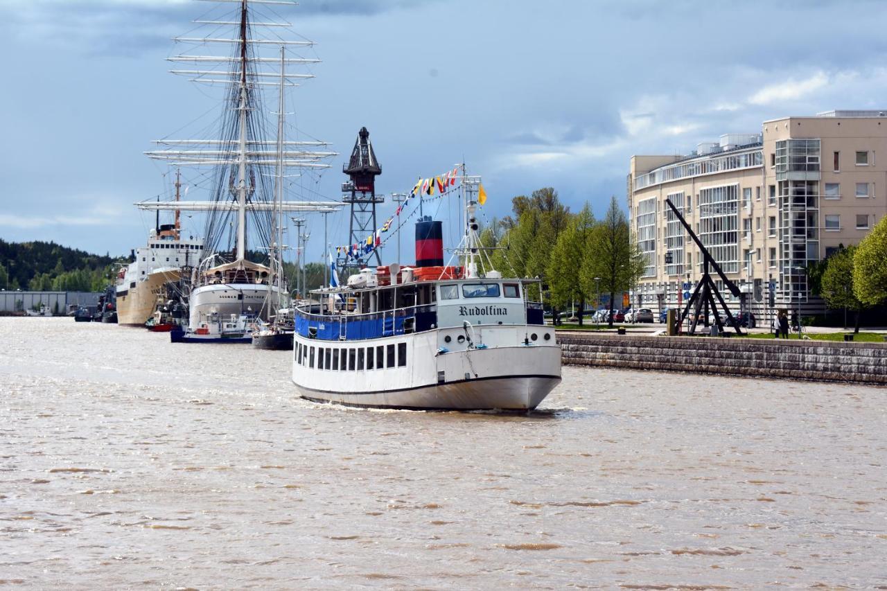 Riverside Lux With 2 Bedrooms, Car Park Garage And Sauna Турку Екстер'єр фото